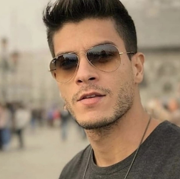 Model Display RayBan Aviator Gradient Brown RB3025 - Picture 16 of 16